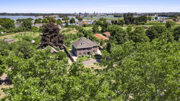 photo 110 Broekstraat 23